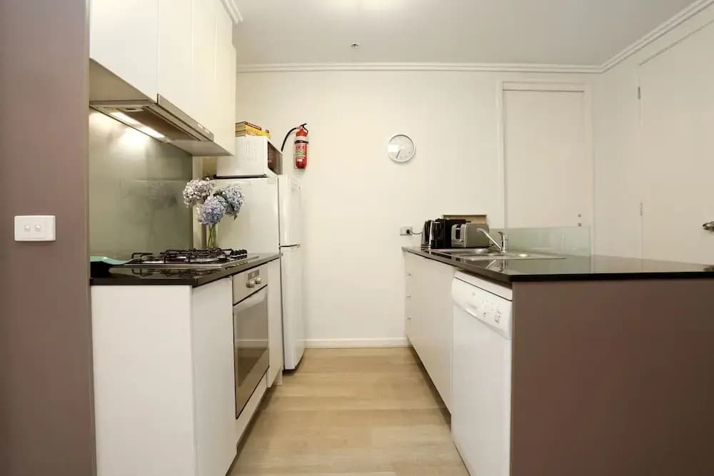 Bayviews Apartment - photo 21