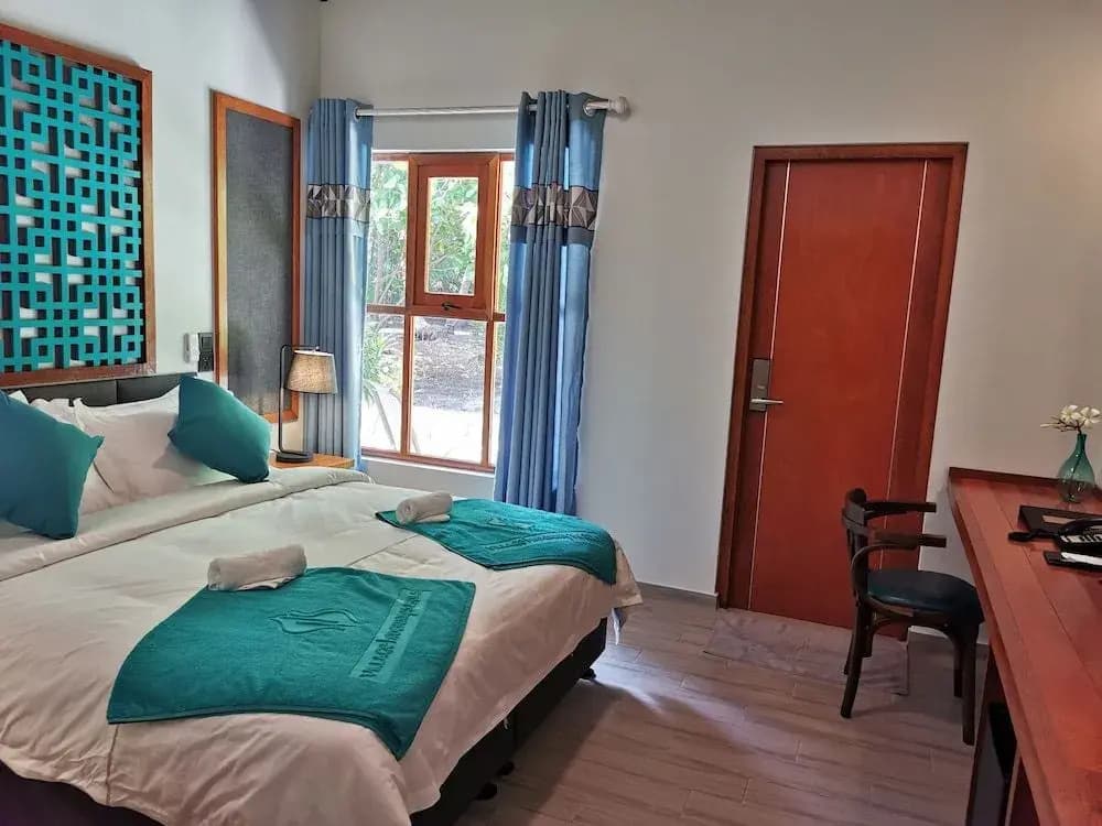 Village Hideaways & Spas - photo 23