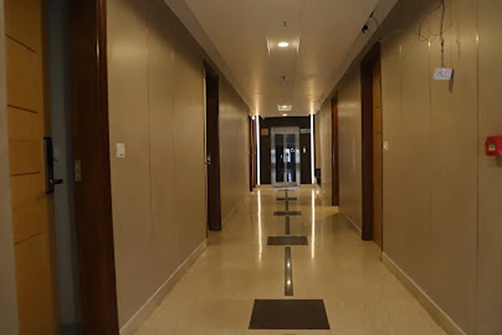Hotel Aman Imperial - photo 8