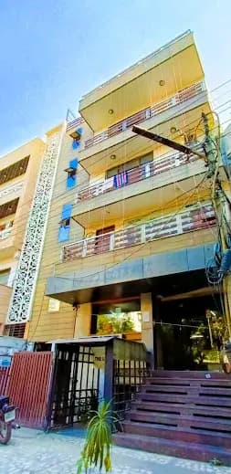 Hotel Best Stay - main photo