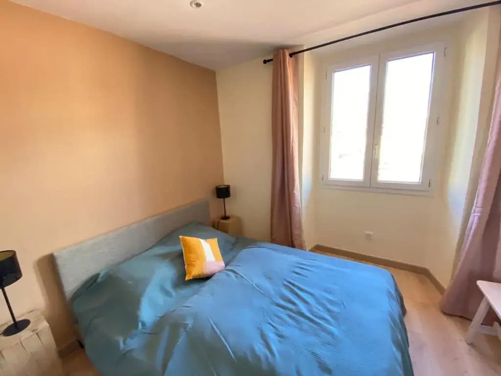 06A2 - Cœur du Vieux Nice bel appartement moderne rénové - photo 3