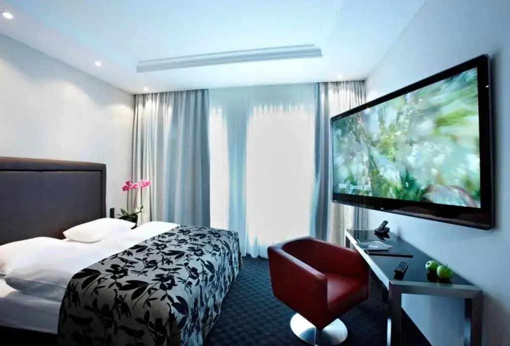 Hotel NEWBERLIN - photo 6