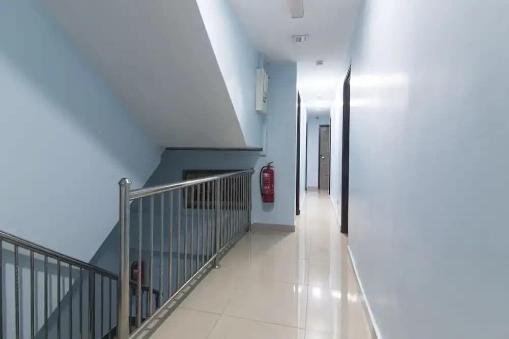 OYO 90296 Red Orange Hotel Port Klang - photo 15