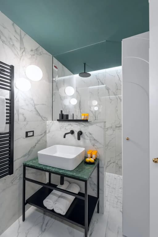 M20 Boutique Hotel - photo 13