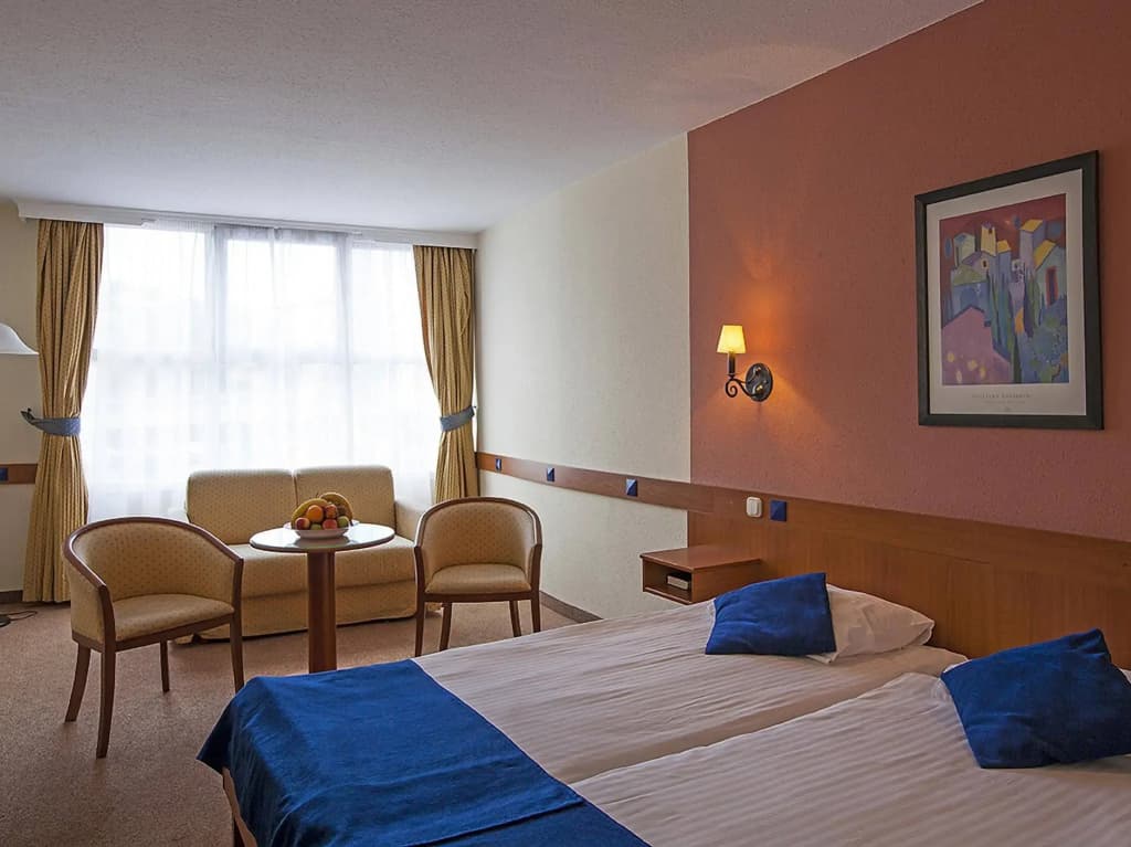 Hotel Mediterran - photo 7
