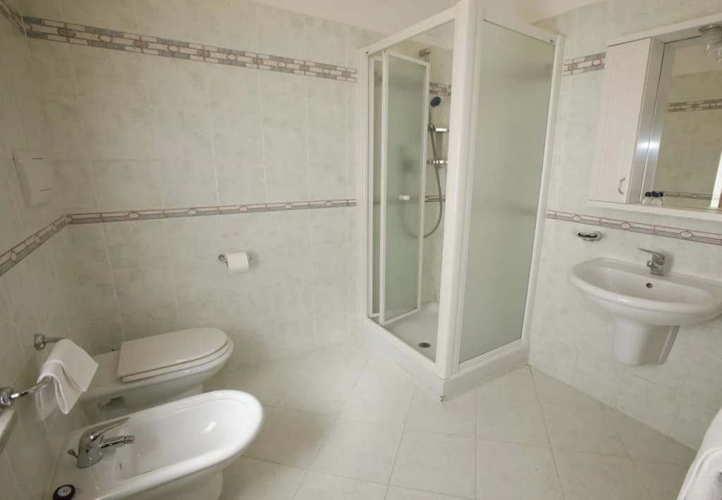 Hotel Adriatic - photo 13