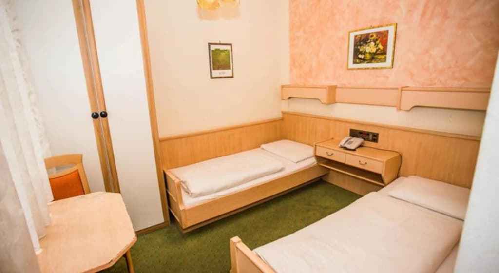 Hotel Hadrigan - photo 18