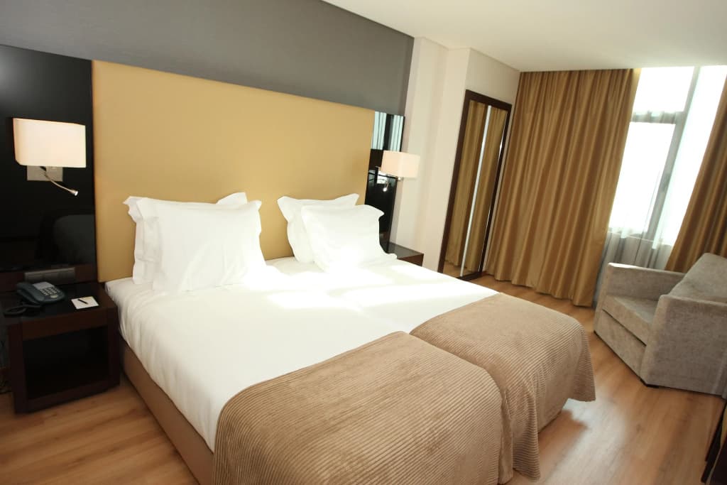 TURIM Alameda Hotel - photo 10