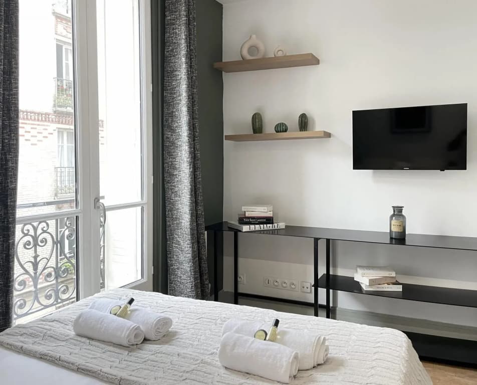 1594B - Eiffel Tower - Superb apartment - photo 3