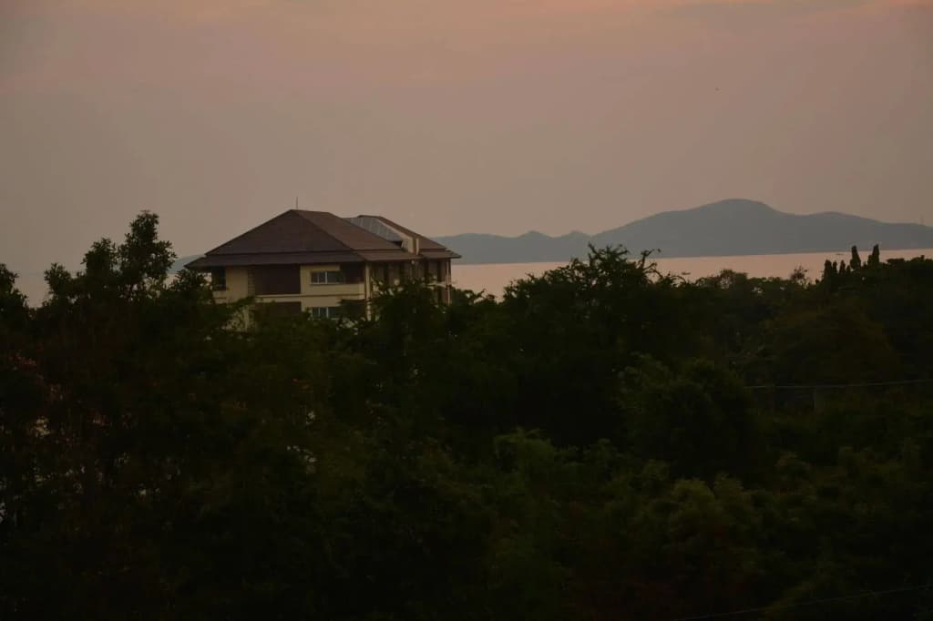 Jomthein Hill Resort Pattaya - photo 17