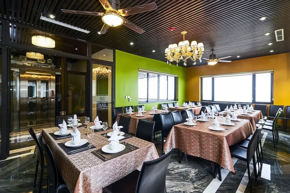 BBQ Villa & Hostel Ha Long - photo 24