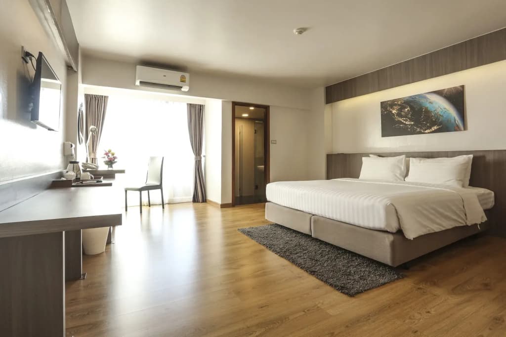 TK Palace Hotel & Convention - photo 50