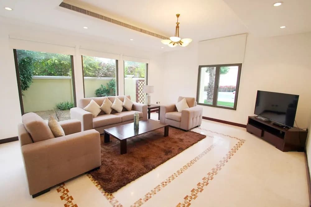 Kennedy Towers - Frond P Villa - photo 3