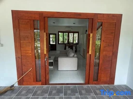 Hin Kong Hide Away 1 - photo 1