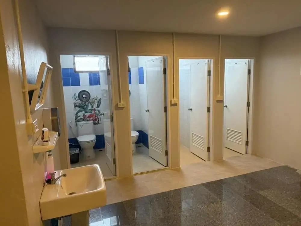 YP Hostel - photo 7
