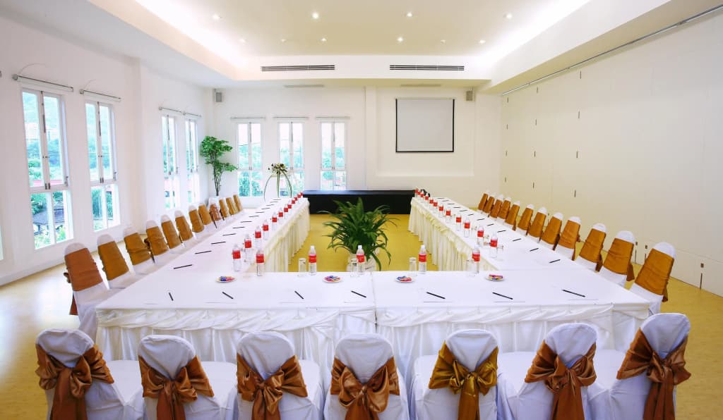 The Old Phuket - Karon Beach Resort - photo 8