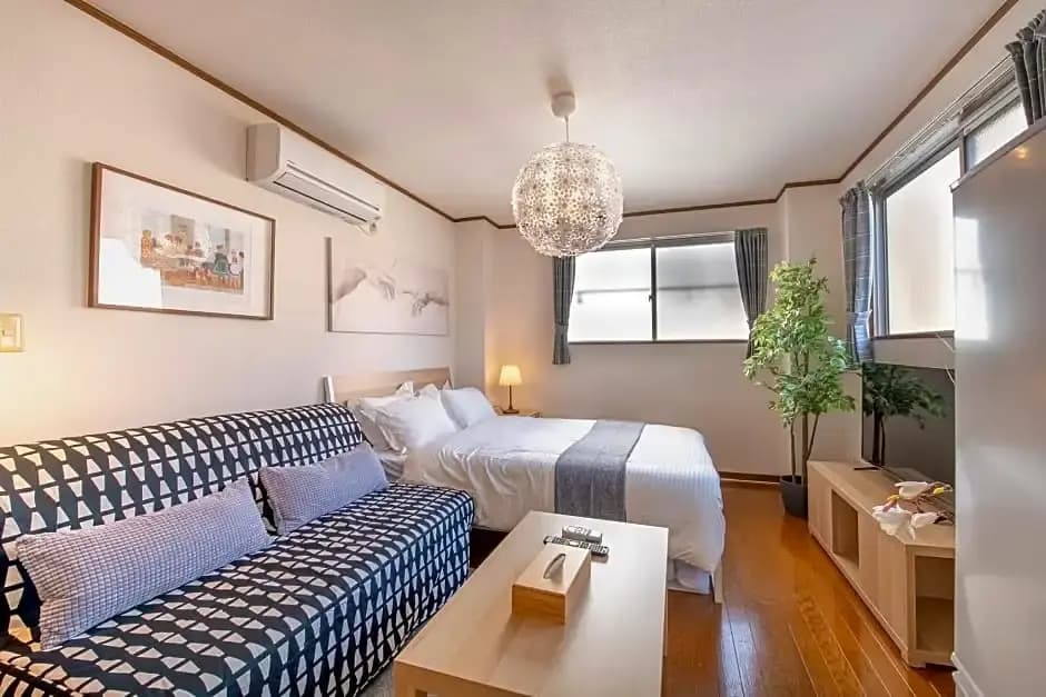 Uhome Ueno Apartment - photo 11