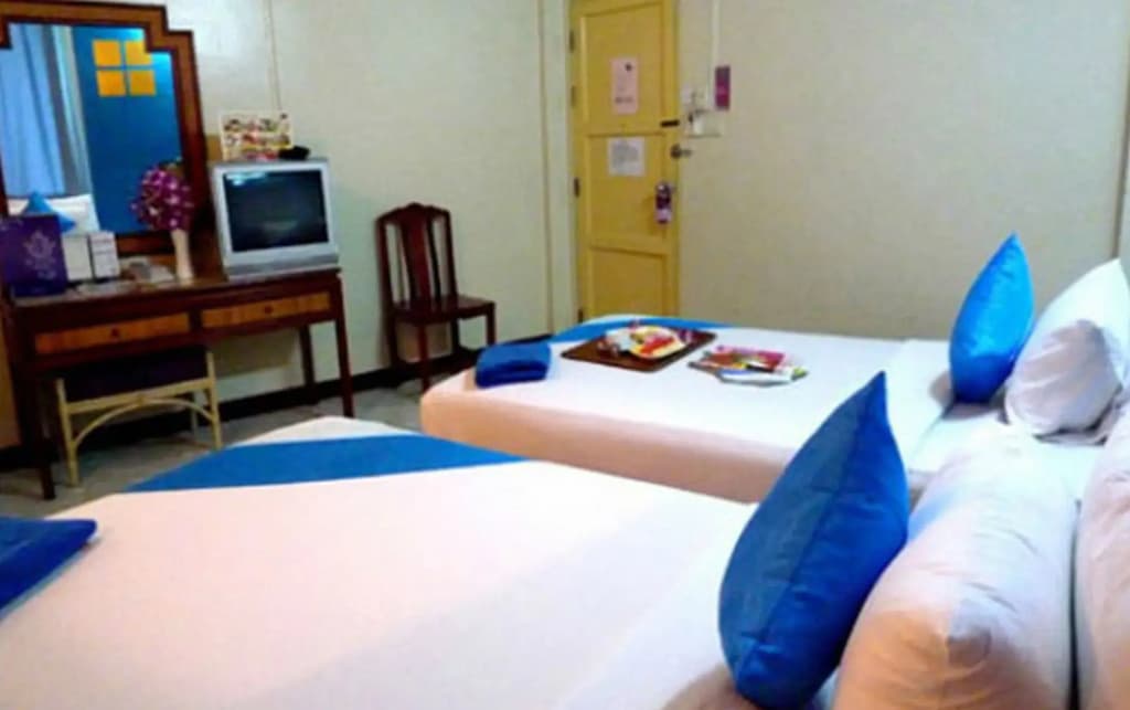 Sawasdee Khaosan Inn Hotel - photo 42