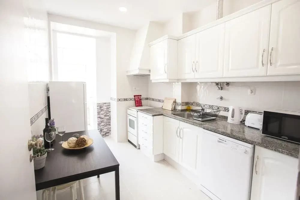 Central & Cosy Apartment - photo 16