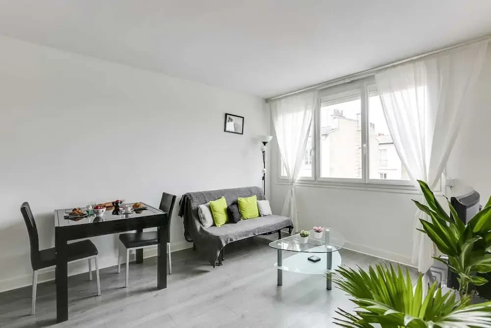 Bright Flat for 4 Person 5 Mins From Parc Montsouris - photo 8
