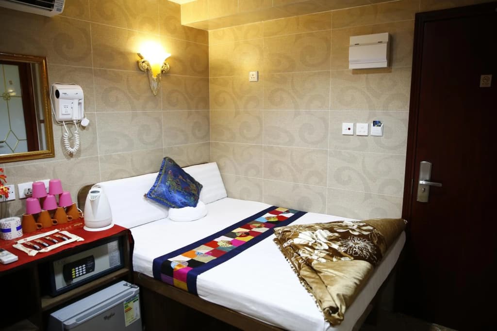 Legend Guest House - photo 17
