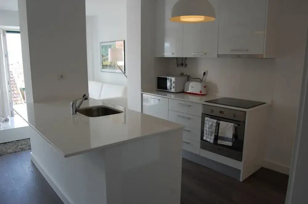 Wallis Apartments - photo 17