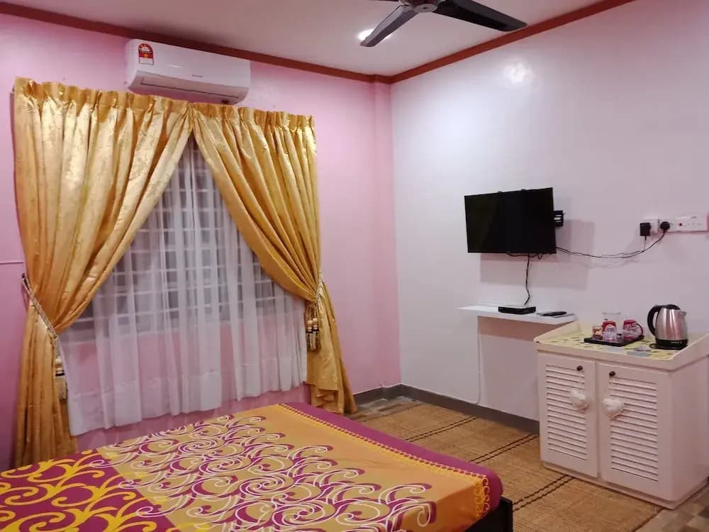 Merdeka Guest House - photo 7