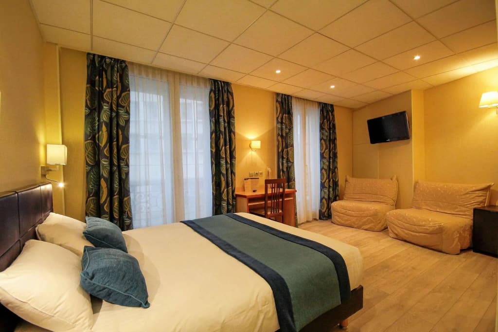 Hôtel des Trois Gares - photo 22