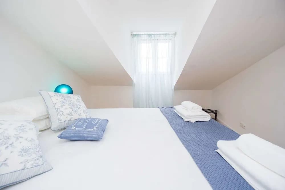 Comfortable and Trendy Lisbon Apartment - photo 5