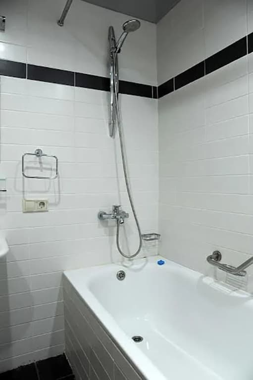 Rustaveli Besiki Apartments - photo 7