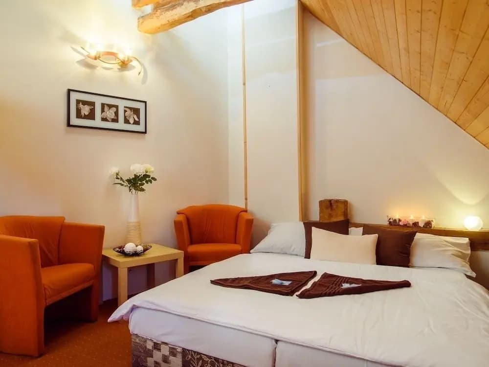 Hotel Bella - photo 6
