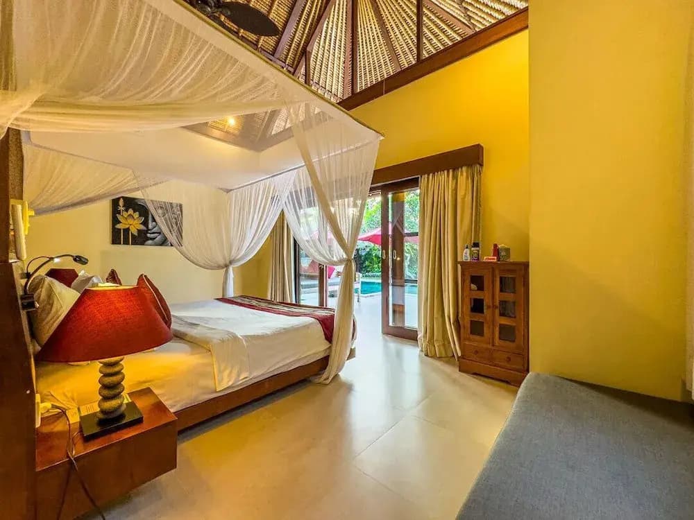 Villa Bugis Drupadi Seminyak - photo 3