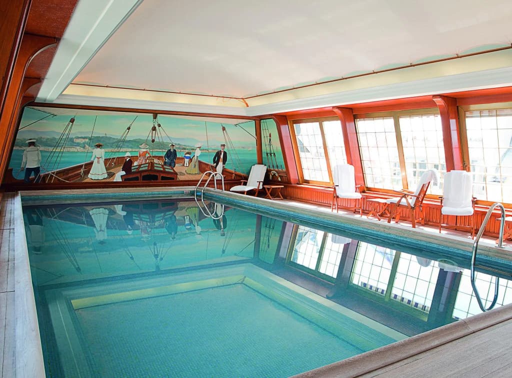 Hotel Le Bristol Paris - photo 25
