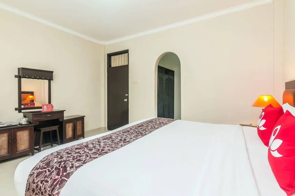 ZEN Rooms Seminyak Taman Petitenget - photo 6