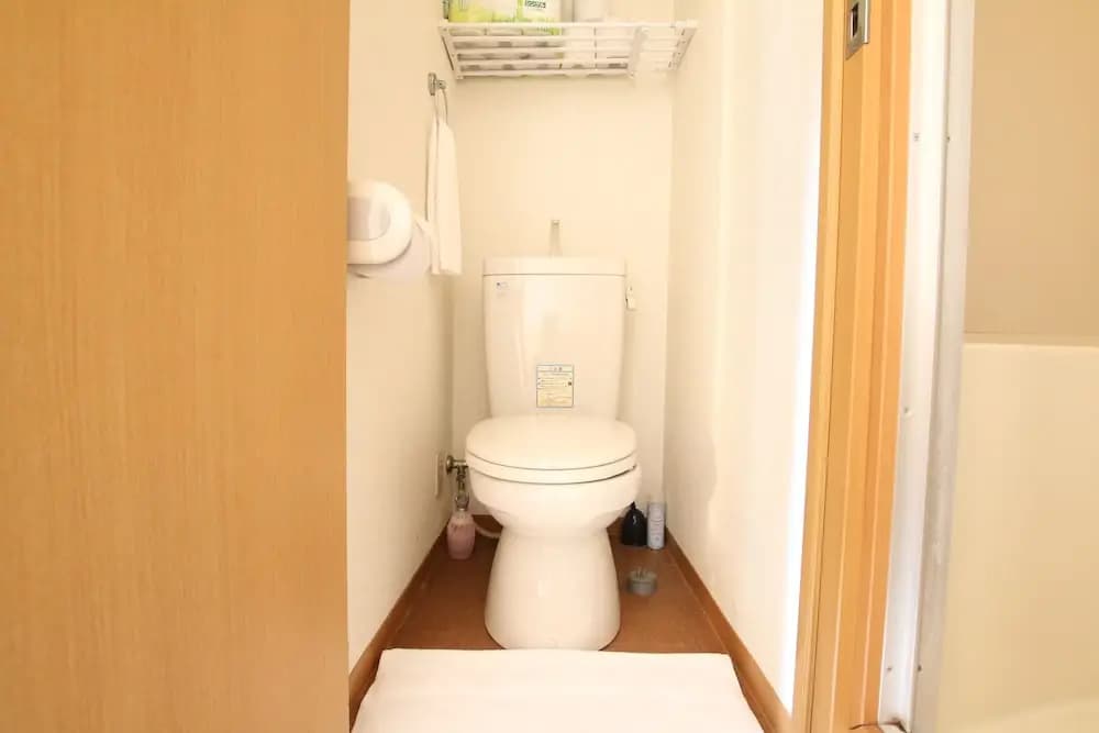 World Inn Taisho - photo 8