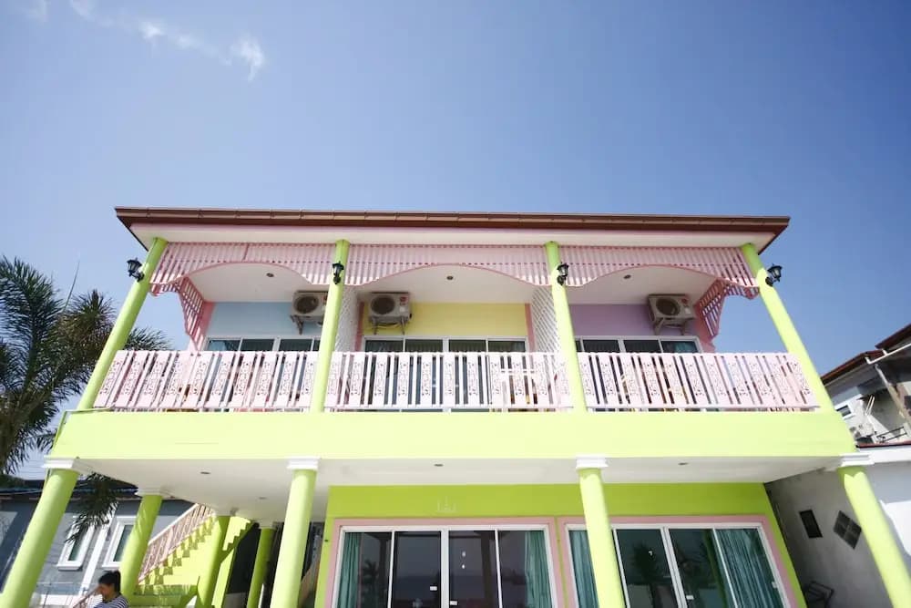 Baan Sarai Talay - main photo