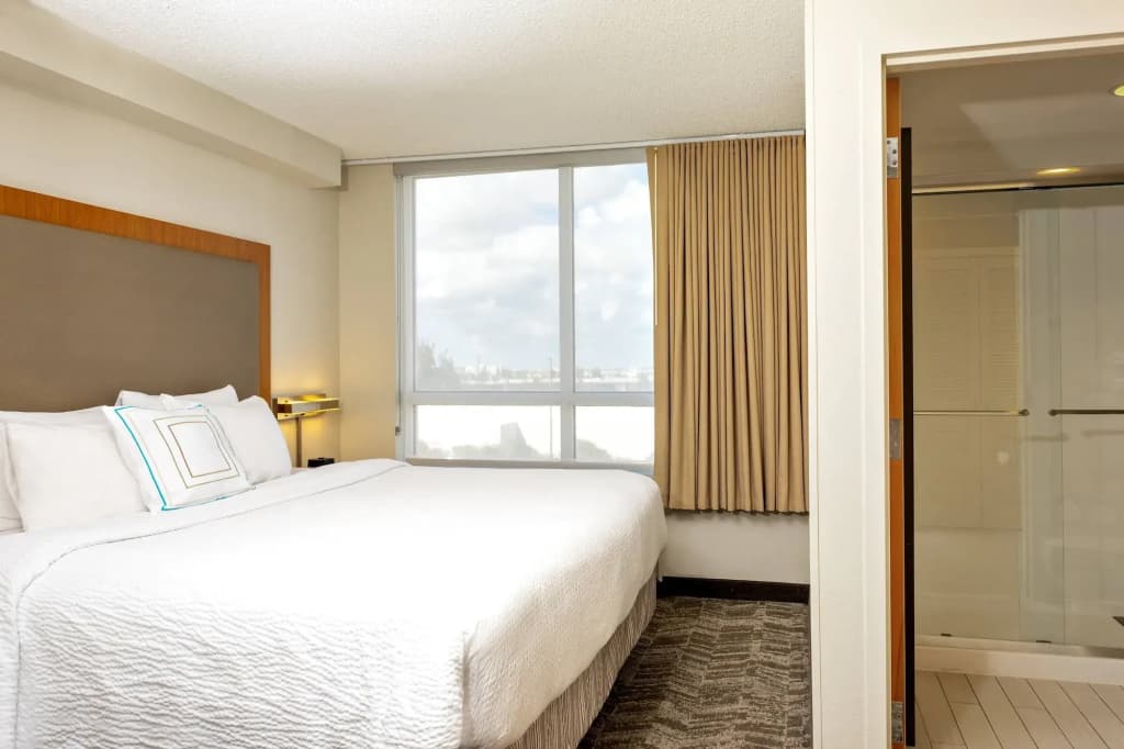 SpringHill Suites by Marriott Miami Airport South Blue Lagoon Area - photo 37