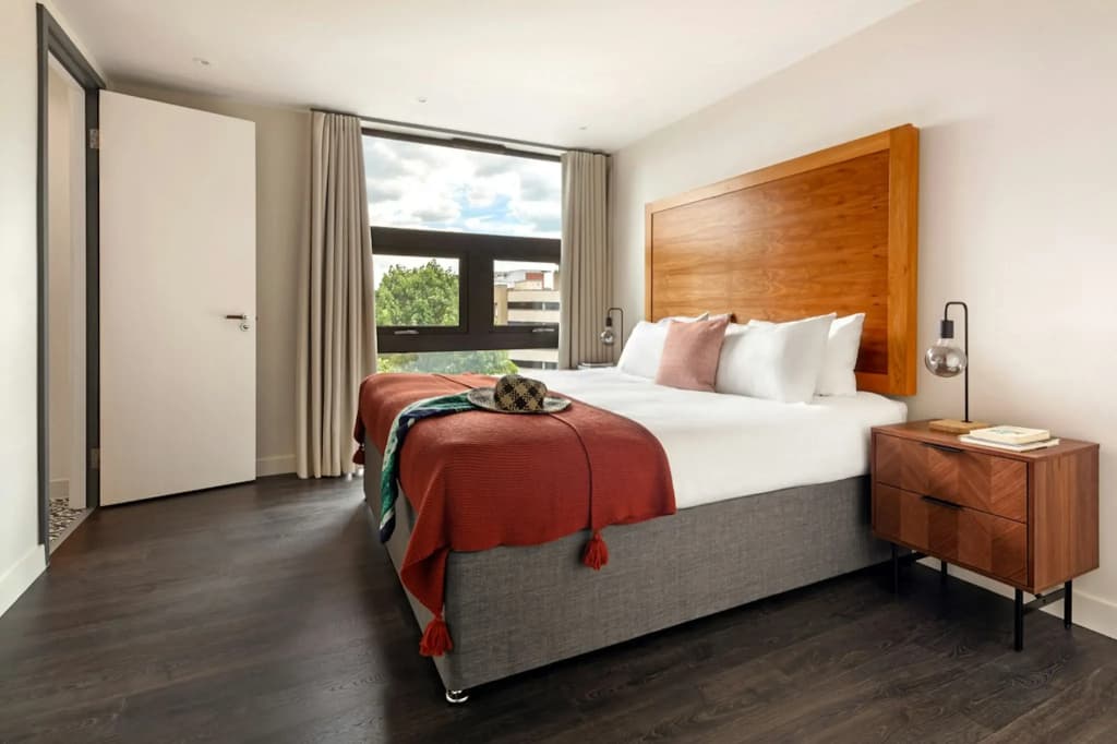 Marlin Apartments Canary Wharf - photo 4
