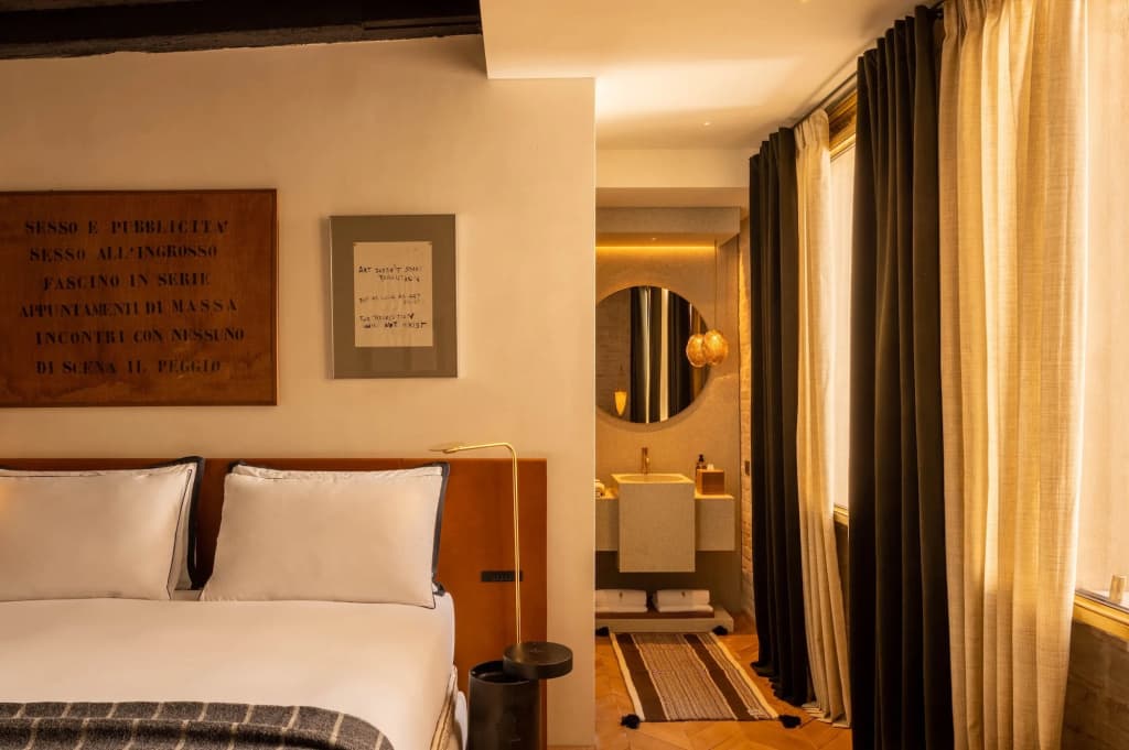 The Venice Venice Hotel - photo 30