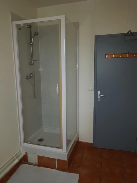 Au Royal Mad Hotel - photo 25