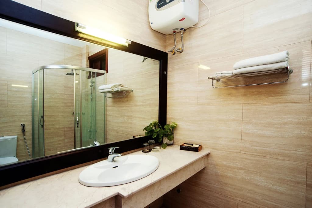 Hoang Linh Riverside Hotel - photo 8