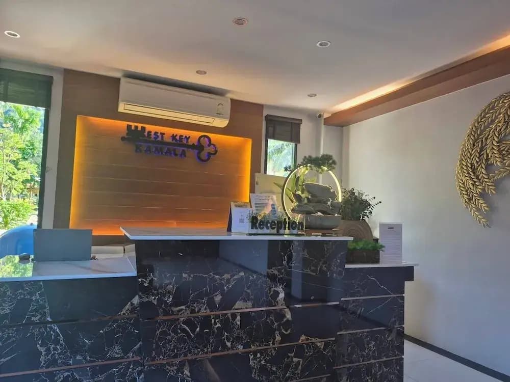 Westkey Kamala Hotel - photo 3