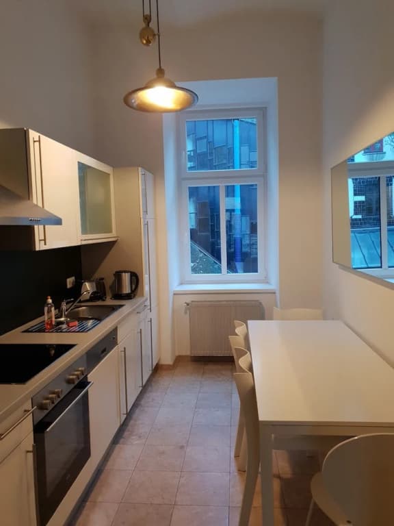 Kunsthaus Apartments - photo 40