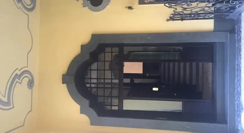 B And B Art Deco - photo 1