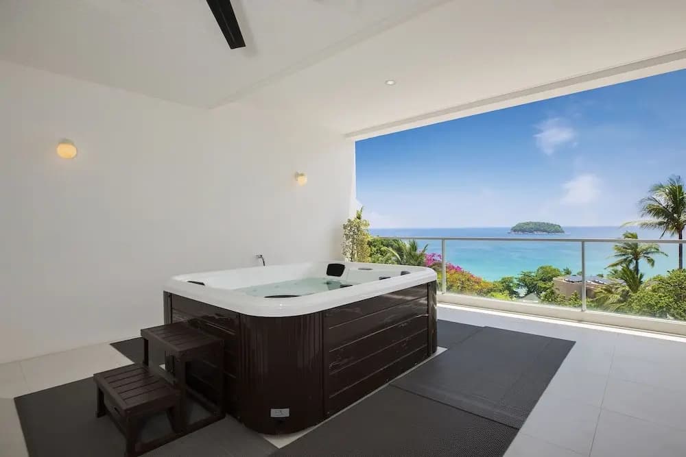 Ocean View Jacuzzi 3BR Kata Penthouse - photo 24