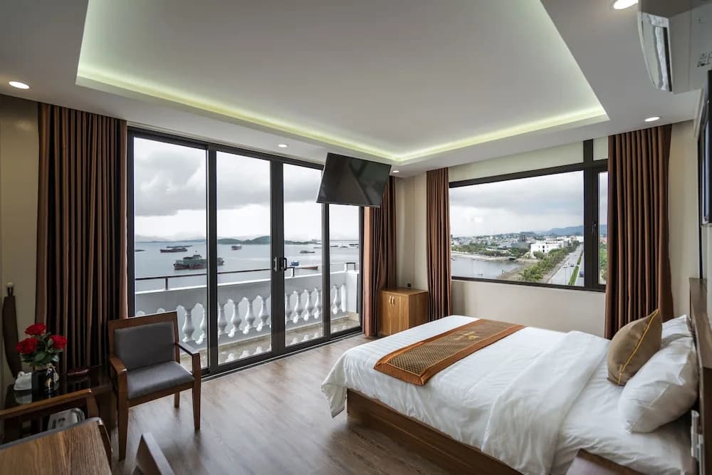 Pho Bien Hotel - photo 4