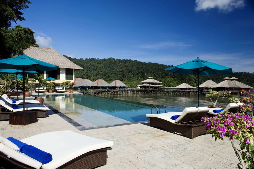 Gayana Marine Resort - photo 12