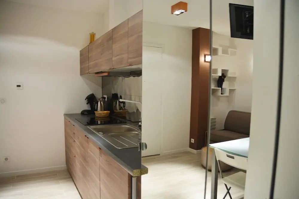 Bourgogne - Your Home in Paris - photo 1