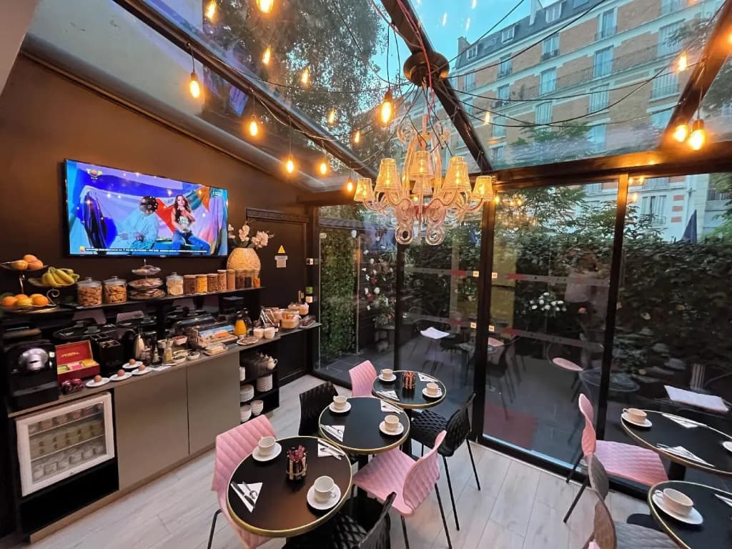 Le Glam's Hôtel - photo 10