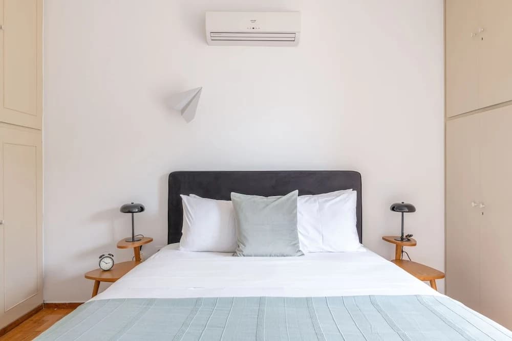 Outstanding 2BR Apartment in Cholargos - photo 12